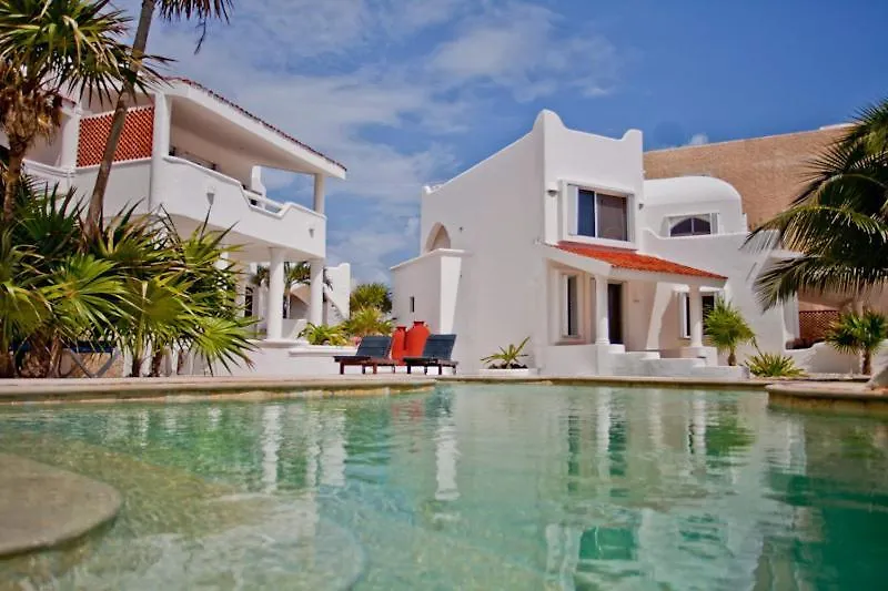 Villas Flamingo Akumal